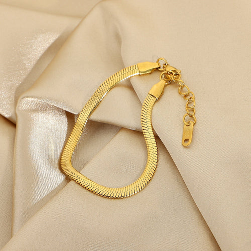 Ellaine Gold Herringbone Bracelet