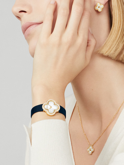 FORTUNE CLOVER NECKLACE | CUBIC ZIRCONIA/GOLD